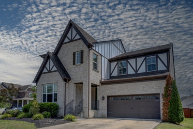 2001 Oliver Dr