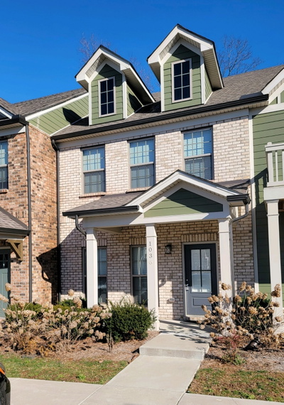1036 Emery Bay Cir