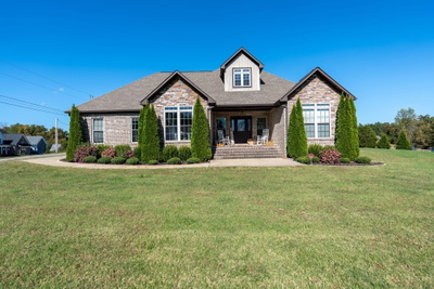 562 Double Eagle Dr
