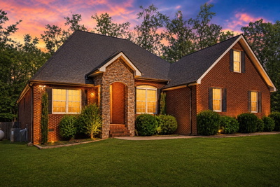 Exterior view of 31 Chickory Ln in Monteagle, TN