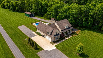 923 Dobbins Pike