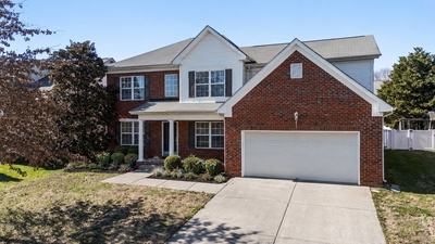 5037 Saint Ives Dr