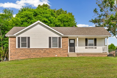802 Knox Ln