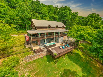 1755 Warren Hollow Rd