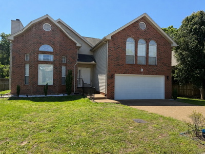 621 Waywood Cir