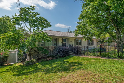 3902 Laird Lane