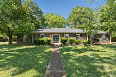 1814 Haynes Dr