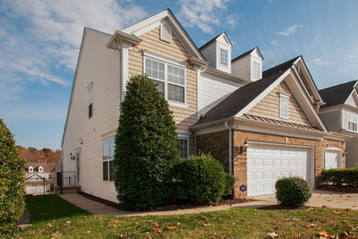 321 Shady Creek Ln