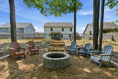 767 Banister Dr