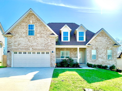214 Penelope Ln