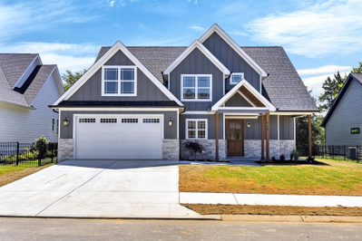 112 Arthur Lane, NW