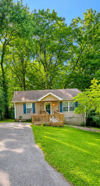 168 Inglewood Dr