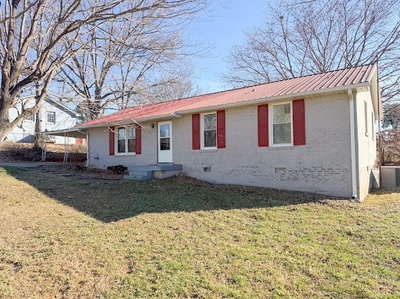 1704 Walnut Ave