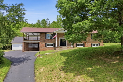 1802 Waynesboro Hwy