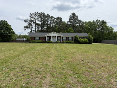 4576 Clarksville Pike