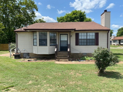 3321 Chesapeake Cir