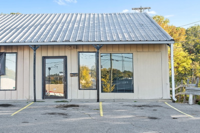 1191 Fort Campbell Blvd