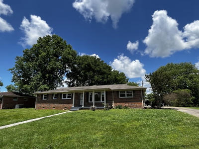 515 Moore Ave