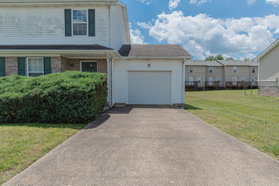 824 Flyer Ct