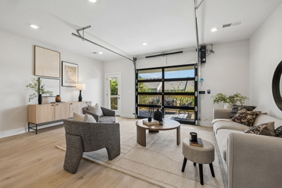 2000 Sonya Terrace