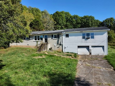 4445 Minor Hill Hwy