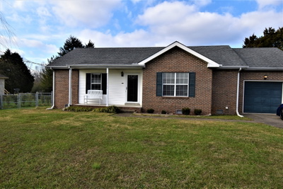 1305 Hand Dr