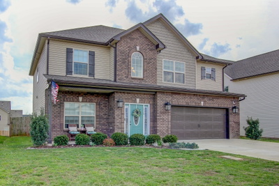 1028 Spicer Dr