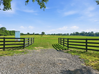6 Deshea Creek Rd