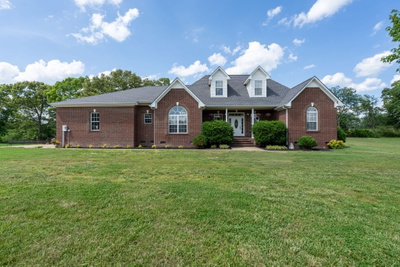 387 Center Point Dr