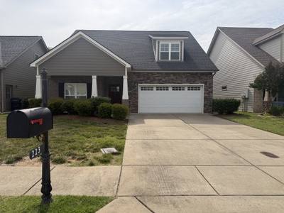 223 Rockcastle Dr