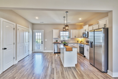 140 Dry Creek Commons Dr