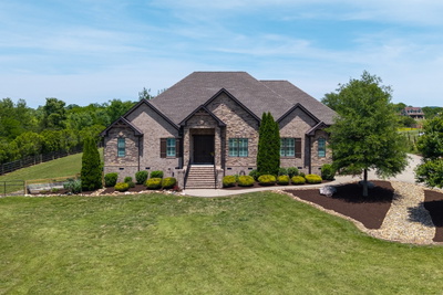 1196 Liberty Ln
