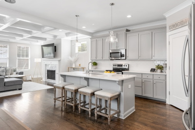 2509A Solon Dr