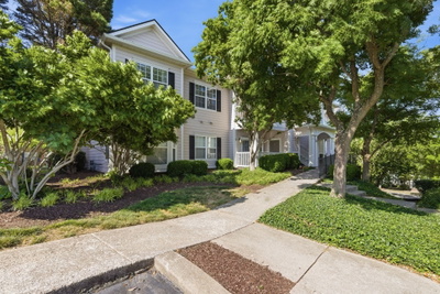 7003 Lenox Village Drive