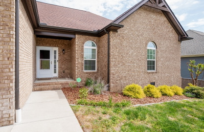 813 Tanager Pl
