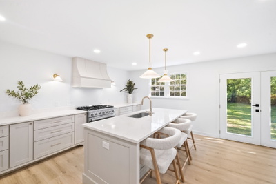1107 Riverwood Dr