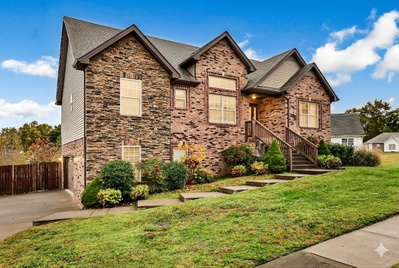 410 River Heights Dr