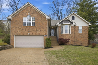 745 Windsor Trce