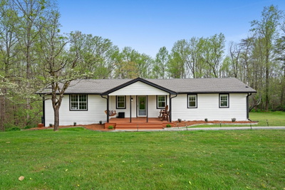 7687 Pewitt Rd