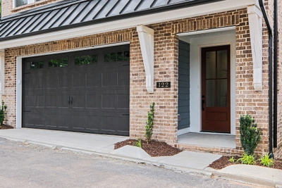122 Honeywine St