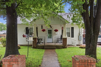 1172 Brookwood Ave