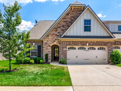 867 Meadowcrest Way