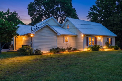 129 Oakland Dr