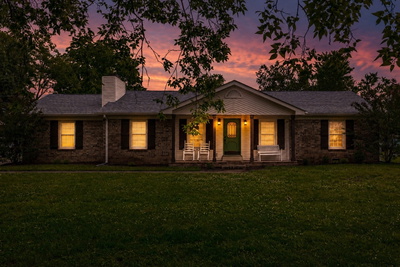 1063 Lakeland Dr