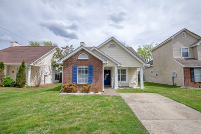 2009 Valley Dr