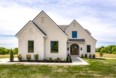 2400 Horn Springs