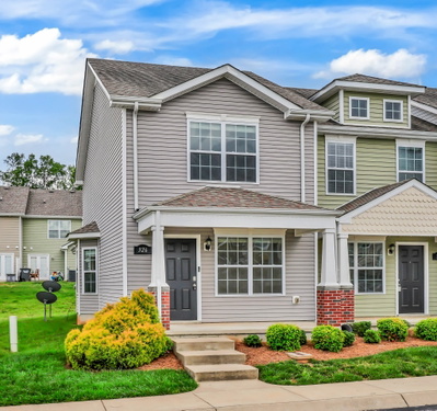 326 Sam Houston Cir