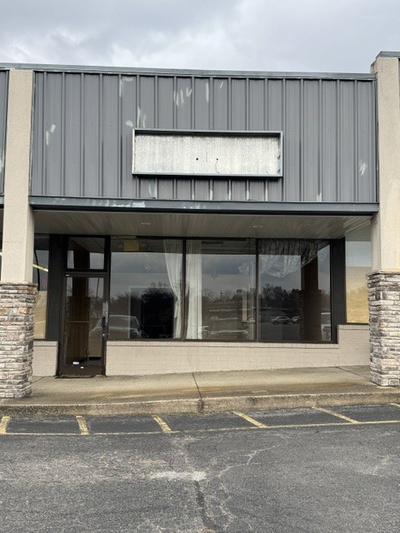 5835 Charlotte Pike