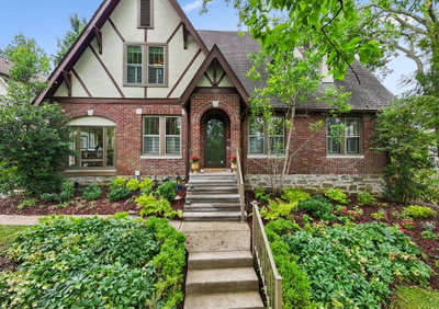 2617 Barton