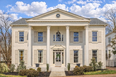 107 Chatsworth Dr
